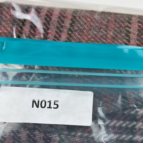 St. Bernard Plaid Gingham Cape Faux Fur Collar - Picture 10 of 10